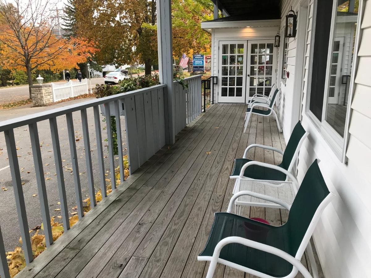 Main Street Motel Фиш Крийк Екстериор снимка
