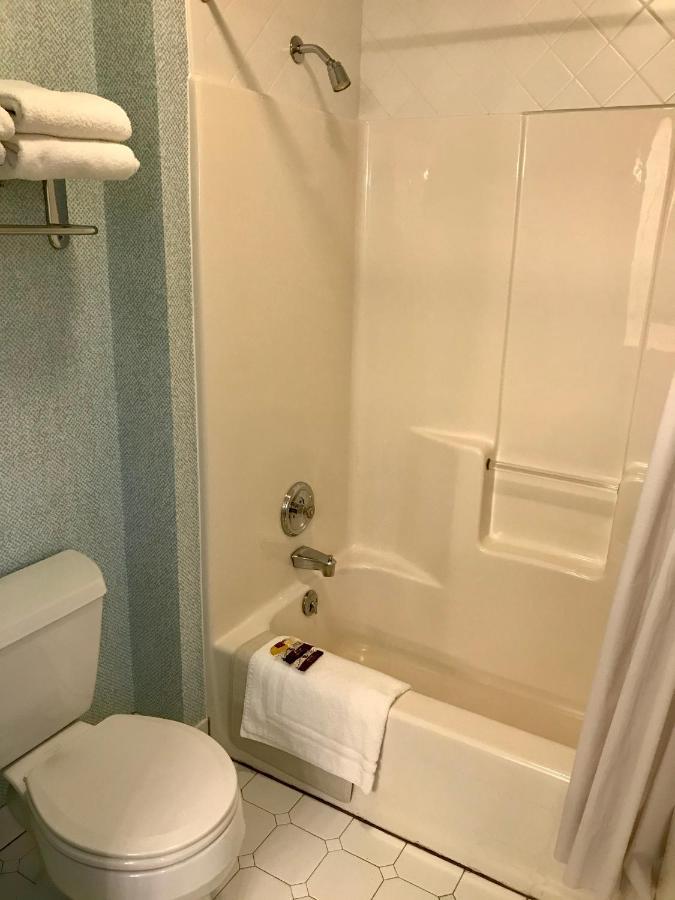 Main Street Motel Фиш Крийк Екстериор снимка